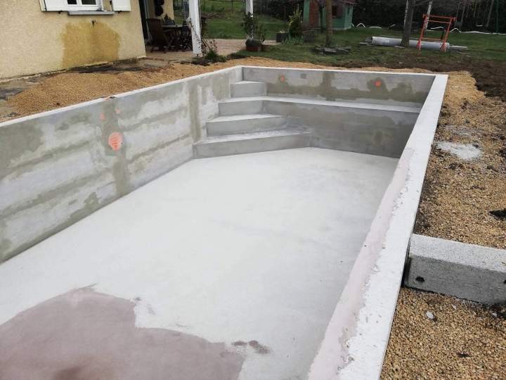 Construction piscine Puy-en-Velay